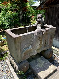 手水鉢